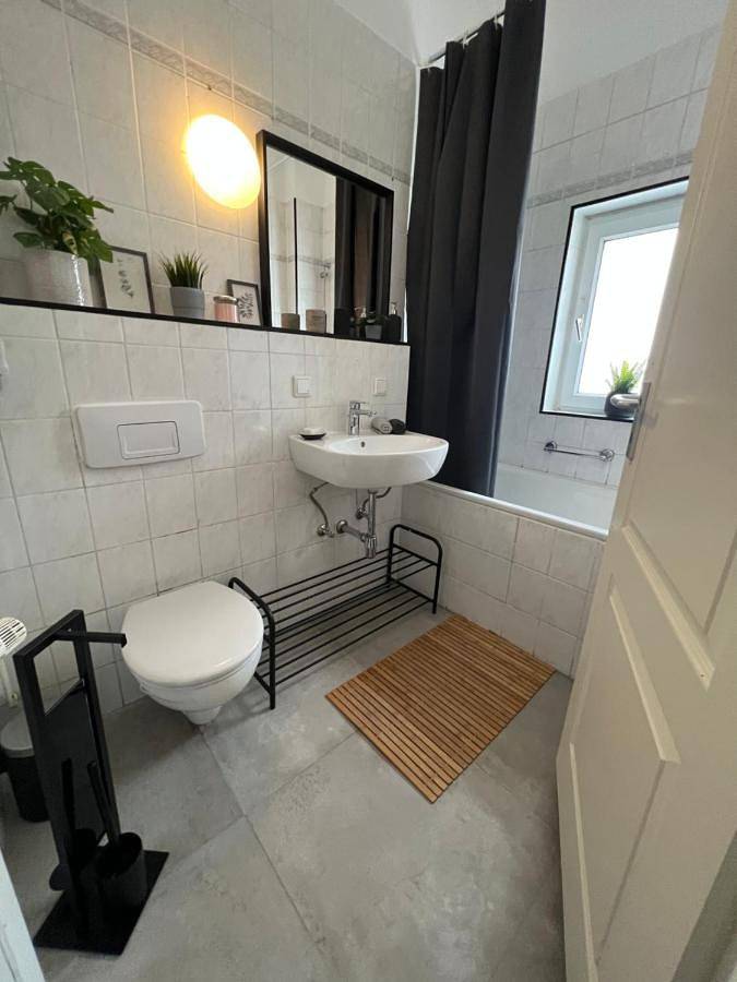 Ferienwohnung für 3 Personen, mit Terrasse und Garten sowie Ausblick in Langenhagen - 2