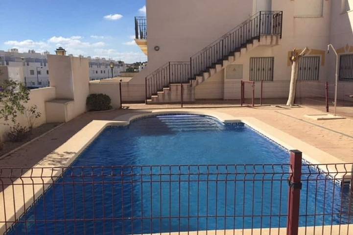 Holiday apartment for 4 people, with pool and balcony - 1