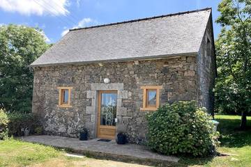 Gîte pour 2 personnes, avec terrasse à Plouëc-du-Trieux