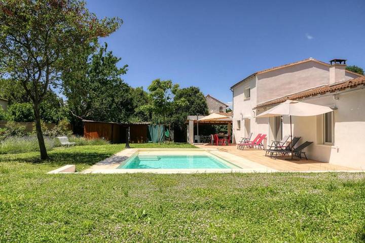 Location de vacances pour 8 personnes, avec vue ainsi que piscine et jardin à Montségur-sur-Lauzon - 2