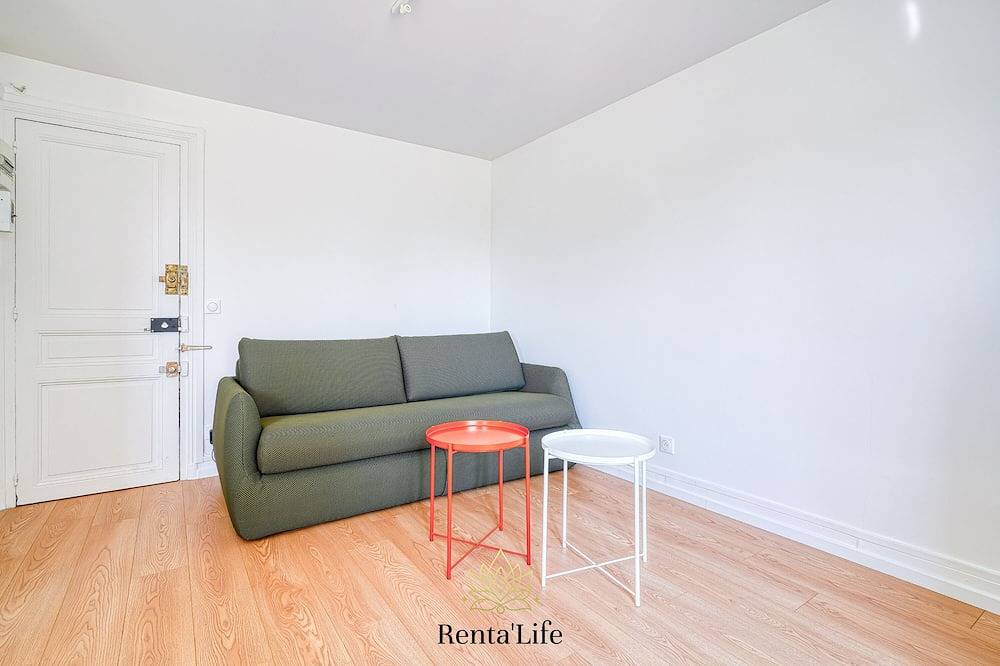 Entire apartment, Asnièrois Gambetta - Studio - 10min Paris in Asnières-sur-Seine, Hauts-de-Seine