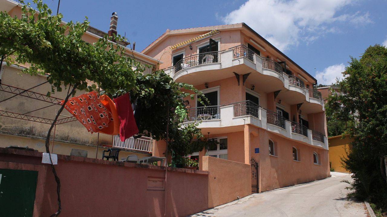 Hel ferieleilighet, Ferienwohnung für 2 Personen (30 m²) in Podgora in Podgora, Makarska Riviera