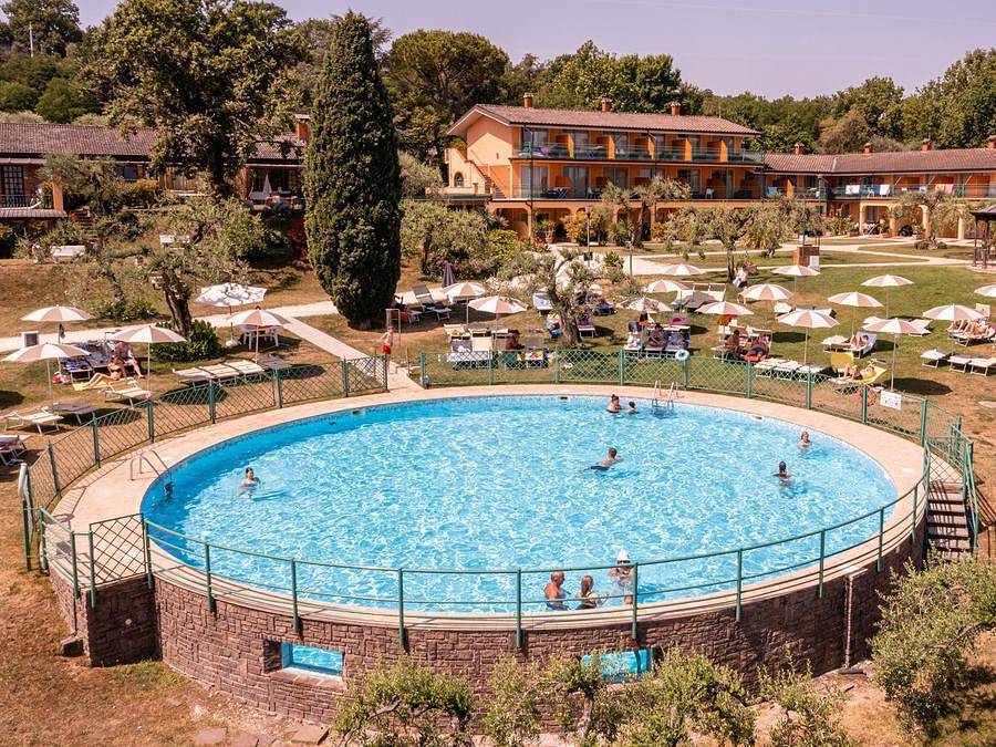 Club del Sole Desenzano Boutique Resort/ Glam - Appartamento 4 persone - Appartamento comfort in Rivoltella del Garda, Desenzano del Garda