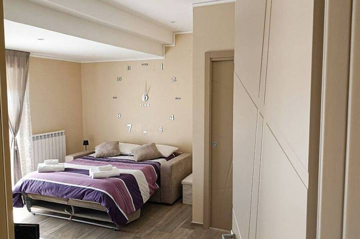 Gîte pour 4 personnes, avec balcon à Vallata - 2