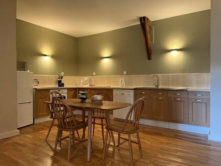 Location de vacances pour 4 personnes, avec jardin à La Celle-Guenand - 3