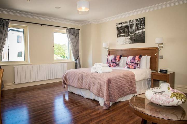 Ferienhaus für 9 Personen, mit Whirlpool und Garten in Killarney - 2