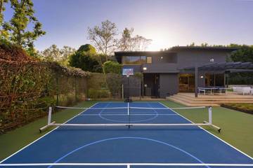 Villa pour 10 personnes, avec jardin et sauna ainsi que jacuzzi et piscine à Malibu