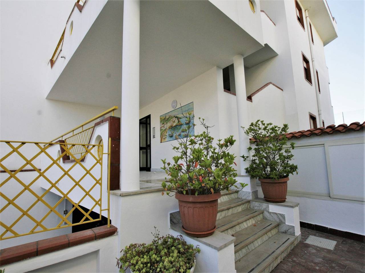 Ganze Wohnung, Coastal Comfort Stay Apartment in Villa Rosa, Teramo Provinz