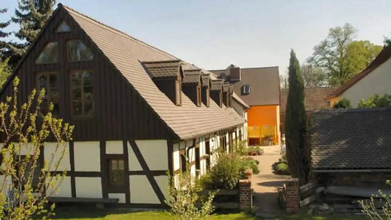 Apartamento vacacional entero, Apartamento de vacaciones para 4 personas con jardín in Dessau, Reino de Jardines de Dessau-Wörlitz