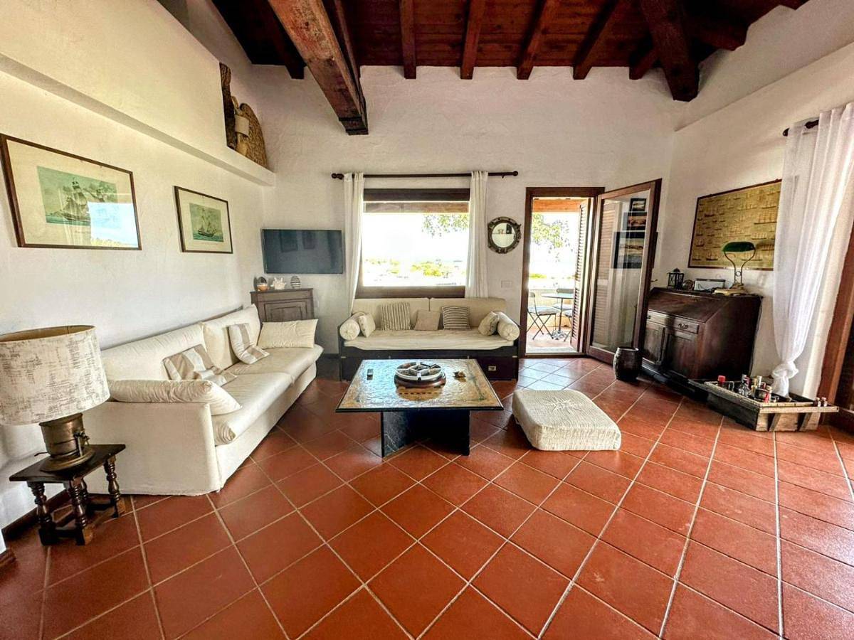 Ganze Wohnung, Pearl Home - Sea View and 10 min from La Cinta and Lu Impostu Beach in Puntaldia, San Teodoro