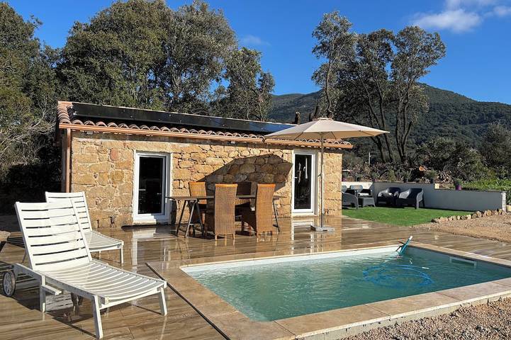 Ferienhaus für 2 Personen, mit Garten und Terrasse - 1