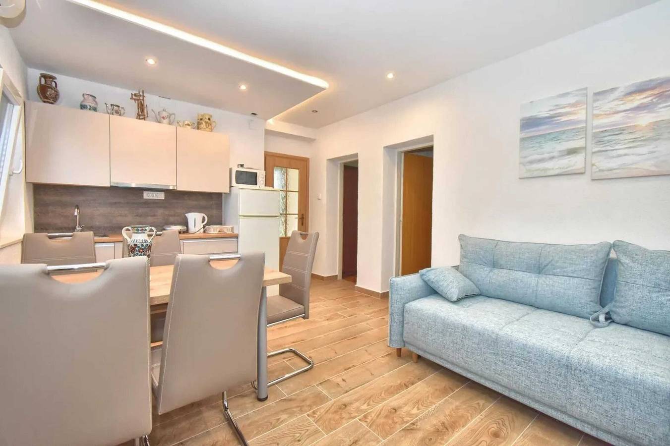 Ganze Wohnung, Genießen Sie ein gemütliches Apartment in Slatine 65 m² mit Terrasse in Slatine, Ciovo