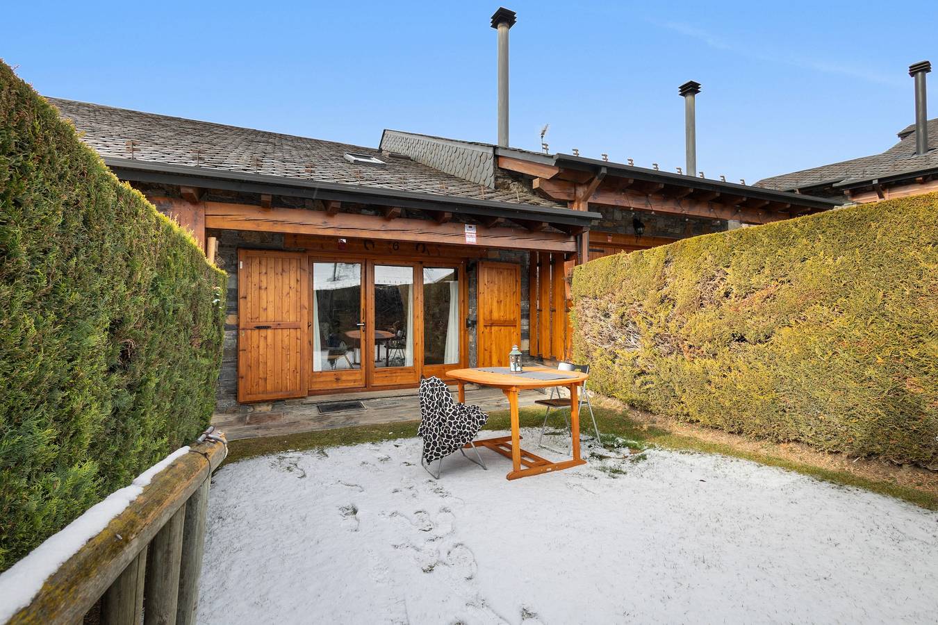 Casa Pepe Baltarga: Vistas a la montaña, terraza privada y Wi-Fi in Bellver de Cerdaña, Pirineo Catalan