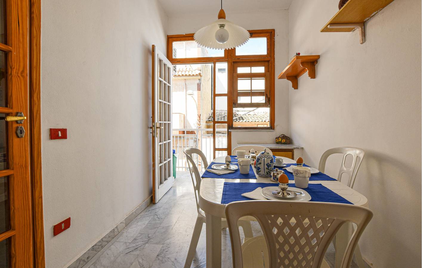 Ganze Ferienwohnung, Gemütliches Strandapartment mit WiFi und AC, 1,5 km von El Pam Pam entfernt in Trappeto, Palermo Provinz