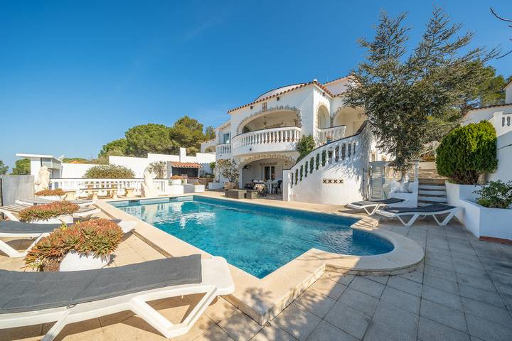 Chalet para 8 personas, con jardín y balcón en Alt Empordà - 3