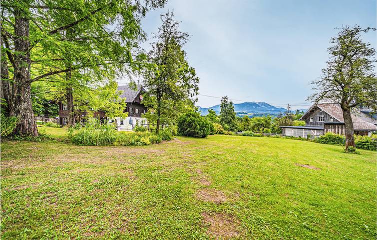 Ferienhaus für 6 Personen, mit Terrasse und Garten