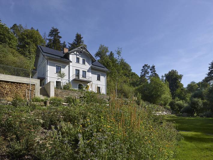 Wmm020 in Manetín with 7 bedrooms and 8 bathrooms in Manětín, Region Pilsen