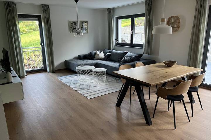 Ferienwohnung für 5 Personen, mit Balkon in Weißenburg in Bayern