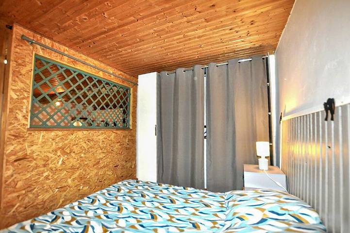Location de vacances pour 4 personnes, avec jardin à Cazalrenoux - 4