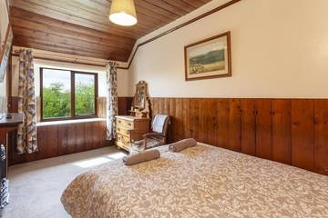Glamping for 8 People in Exmoor, South West England, Photo 3