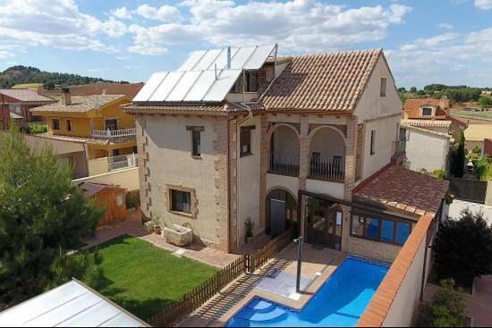 Casa de vacaciones para 21 personas, con piscina además de jardín y vistas, Se admiten mascotas en Provincia de Cuenca - 3