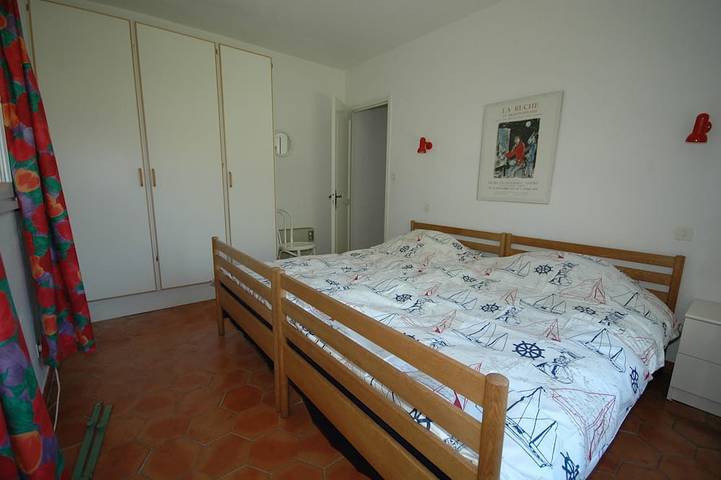 Location de vacances pour 8 personnes, avec jardin à Châteauneuf-Grasse - 3