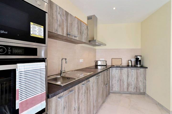 Gîte pour 4 personnes, avec jardin à Plouhinec (Morbihan) - 4