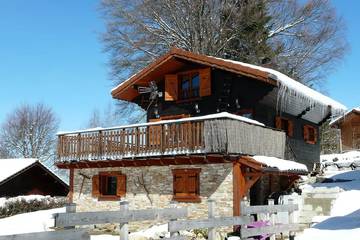 Gîte pour 4 personnes, avec balcon et jardin à Saint-Paul-en-Chablais