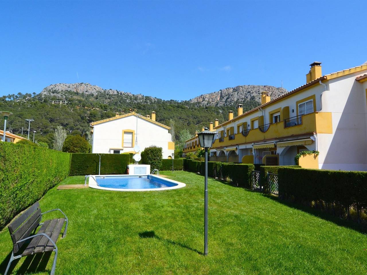 Charmantes Haus in l'Estartit, 2 Schlafzimmer, Gemeinschaftspool in l'Estartit, Estartit