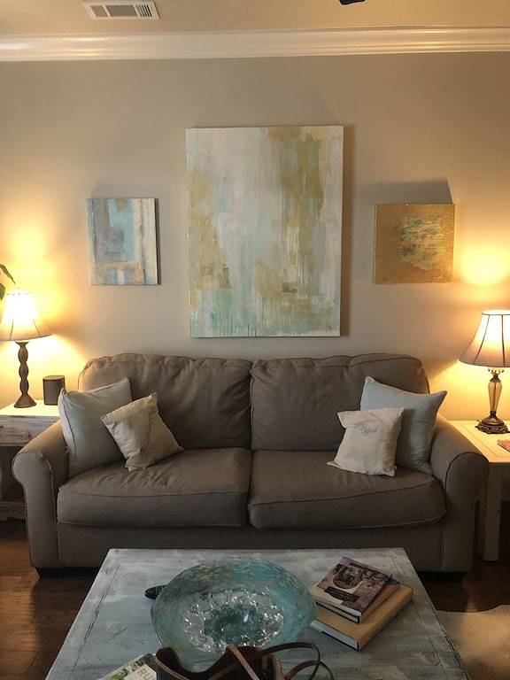 3 bdr & 3.5 baths condo off S. Lamar and minutes from The Square and Ole Miss! in Oxford (MS), Lafayette County