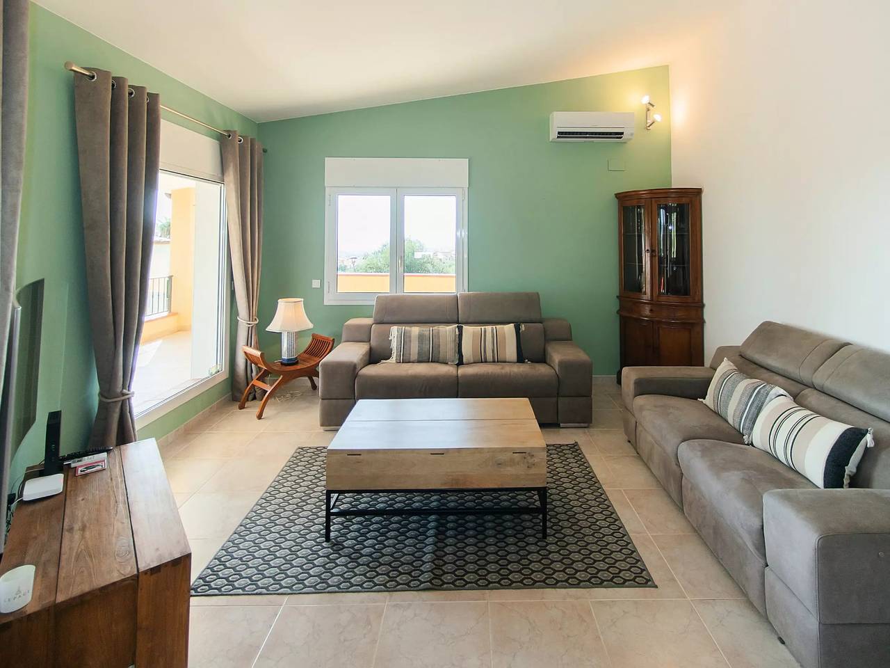 Maison 10 Personnes in Palau-saverdera, Oberampurien