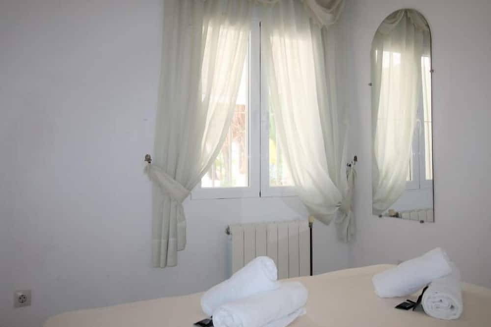 Colombia 16 by Interhome in la Nucia, Costa Blanca