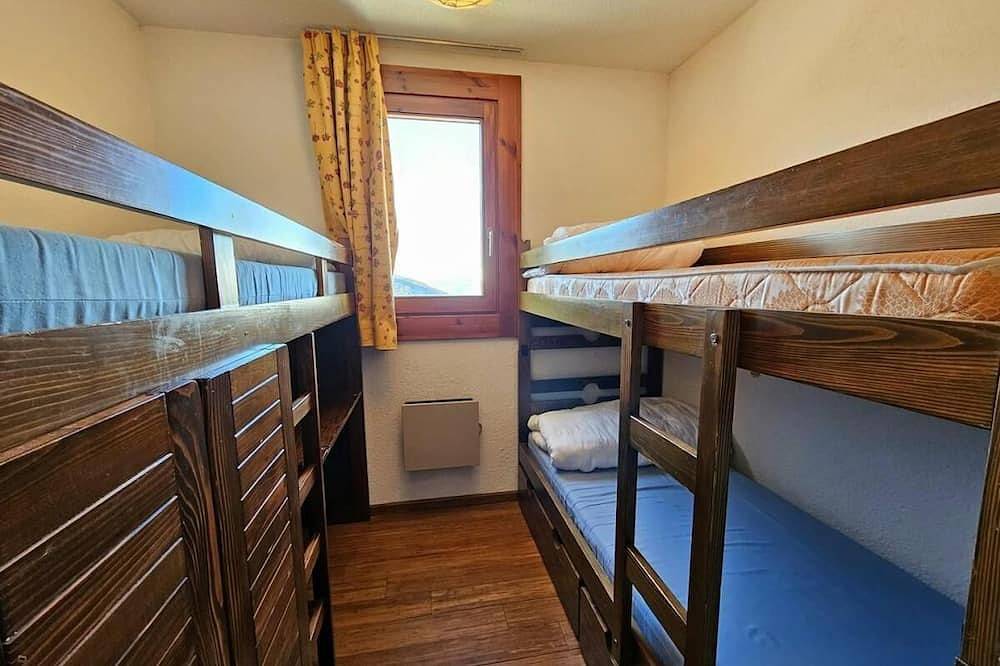Ganze Wohnung, 130m bis zum stadtzentrum, 3te Etage, balkon, fernseher, schließfach für die skier, 30m² in Vanoise-Massiv