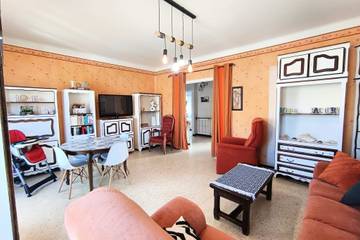 Gîte pour 6 personnes, avec jardin ainsi que piscine et terrasse, animaux acceptés à Cabestany