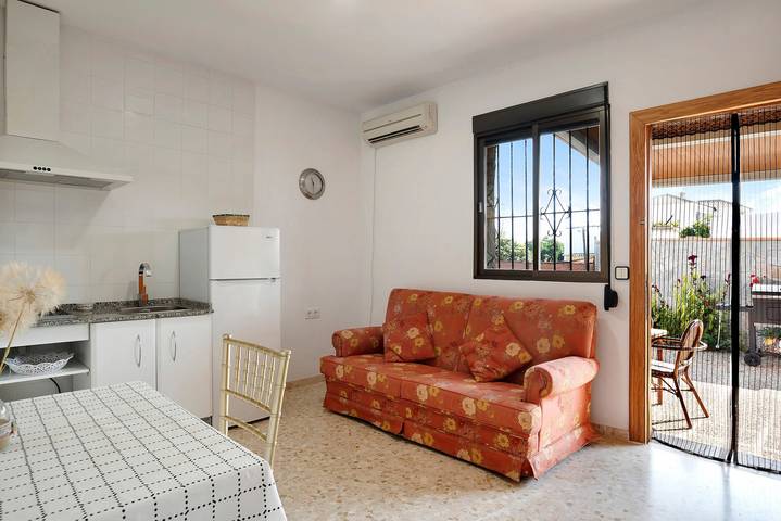„Casa Isabel“ nahe dem Meer mit Pool, Klimaanlage, Wlan, Garten und Terrasse in Conil de la Frontera, Costa de la Luz