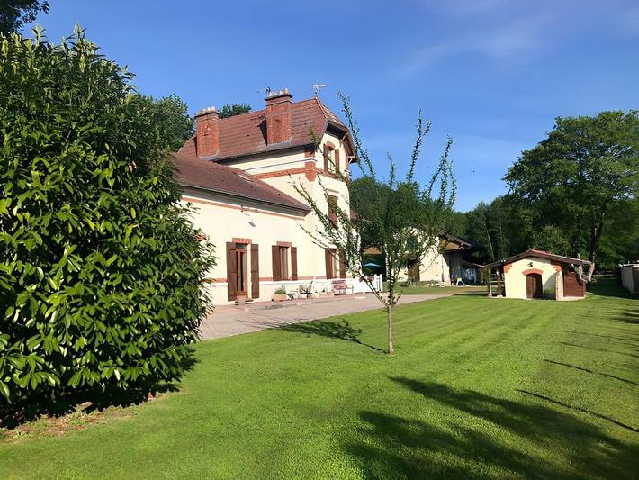 Location de vacances pour 14 personnes, avec terrasse et jardin dans Marne - 4