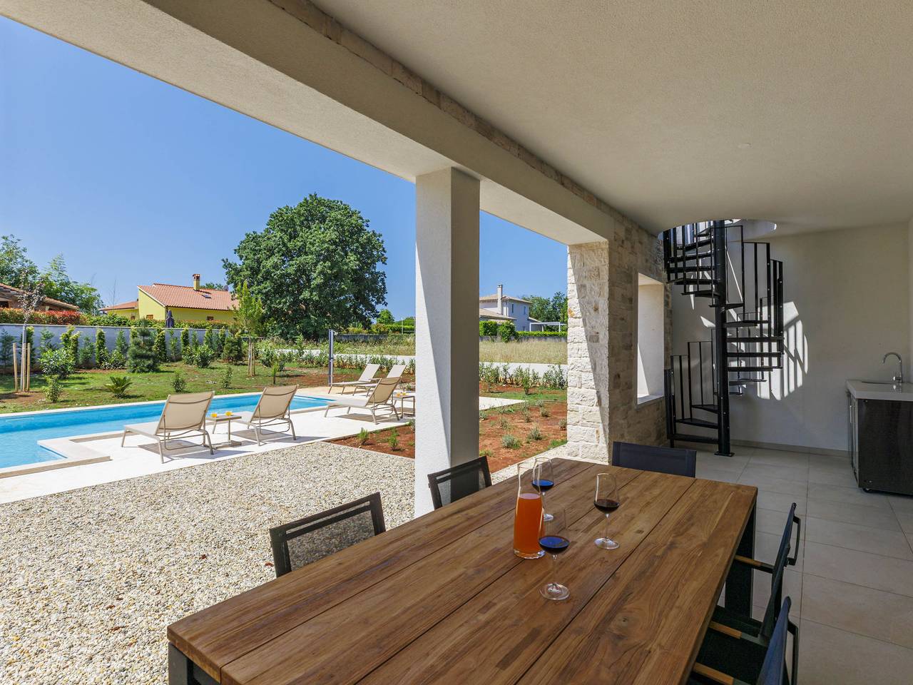 Juventa in Bale, Rovinj und Umgebung