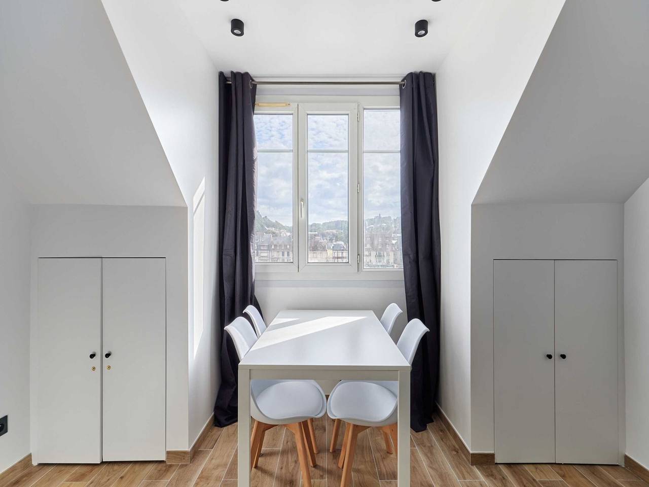 Appartement entier, Appartement de vacances pour 2 personnes in Deauville, Région de Lisieux