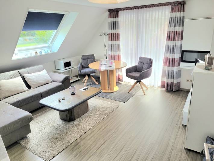 Ganze Ferienwohnung, Vermietung Renate Dehmel - Fw Nordseeperle - Am Sportplatz 28 in Horumersiel, Wangerland
