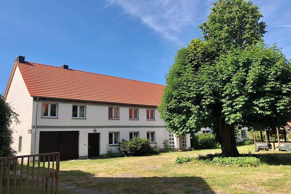 Ganze Wohnung, Historischer Hof am Wasser mit privatem Badesteg und Boot in Havelsee, Westhavelland