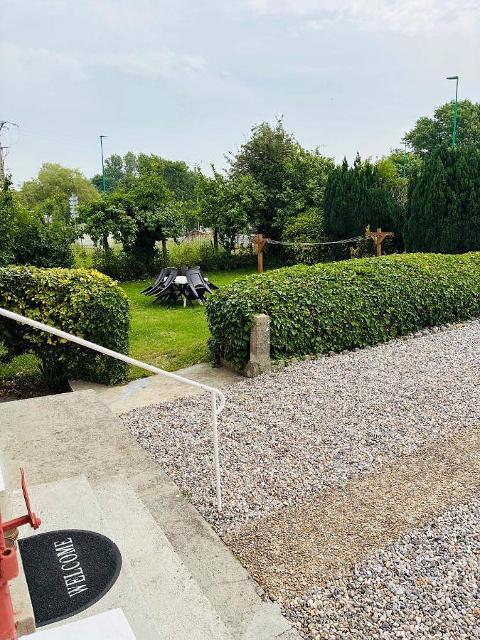 Location de vacances pour 6 personnes, avec jardin à Woignarue - 3