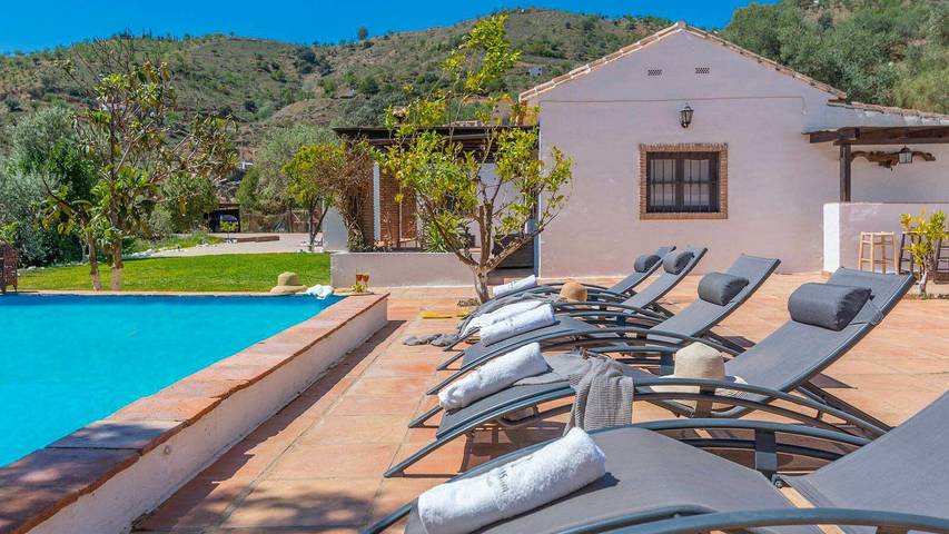 Villa für 12 Personen, mit Pool und Balkon/Terrasse in Málaga Provinz - 2