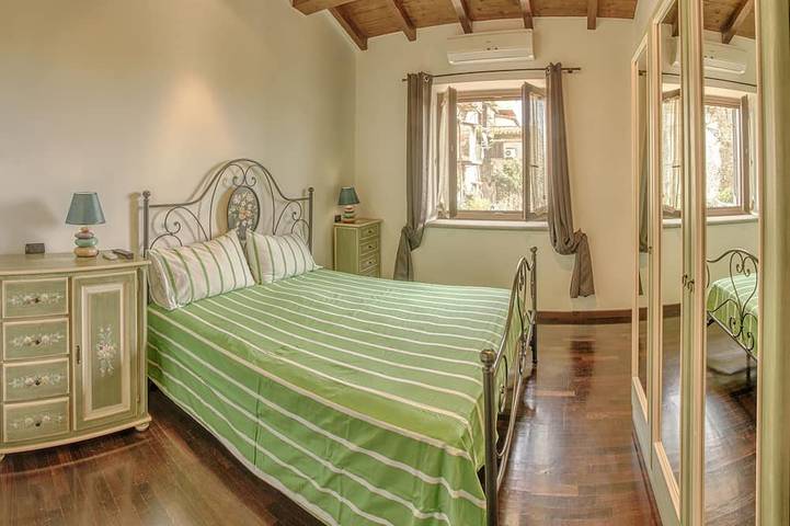 Appartamento intero, Casale  pratoterra, Casale indipendente  nel pieno centro di Bracciano in Bracciano, Lago di Bracciano