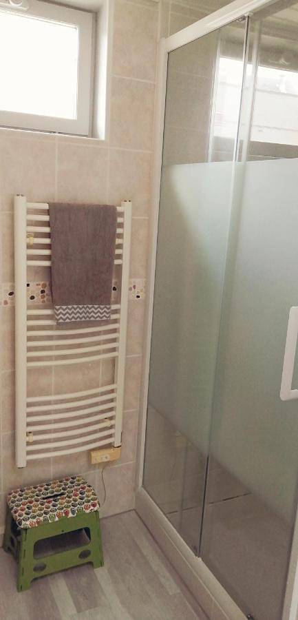 Double Room in Ver-sur-Mer, Côte de Nacre