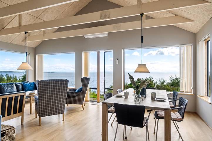Pet friendly home in Ebeltoft with Wifi in Fuglsø, Ebeltoft