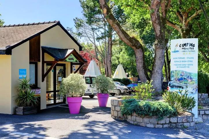 Camping für 2 Personen, mit Pool und Terrasse in der Pays de la Loire - 2