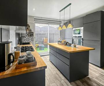 Gîte pour 6 personnes, avec jardin à Carrières-sur-Seine
