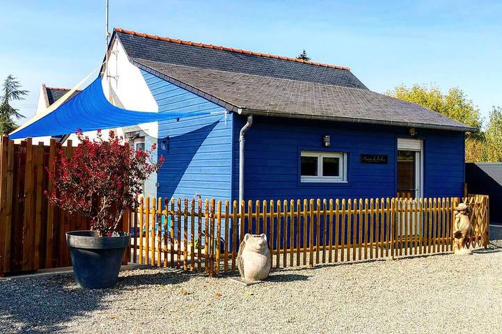 Gîte pour 4 personnes, avec jacuzzi et terrasse, animaux acceptés à Beaufort-en-Vallée