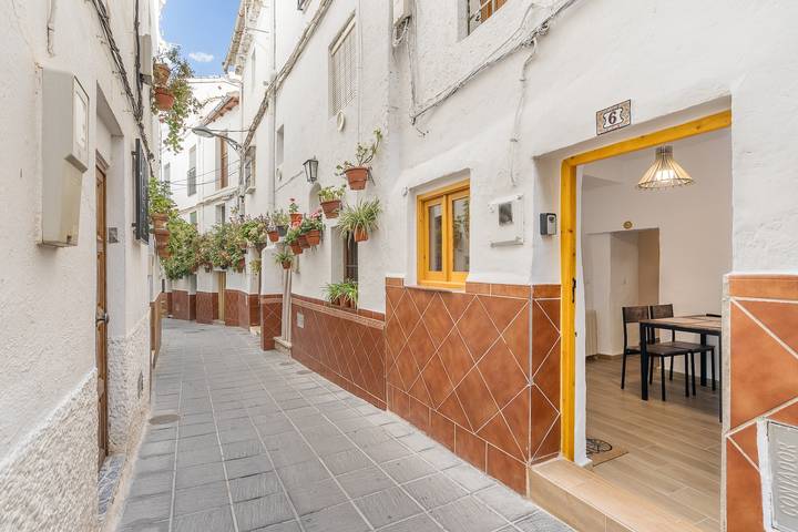 Apartamento inteiro, Apartamento 'Alicia's House' com Wi-Fi in Okolice Sierra Nevada, Güejar Sierra