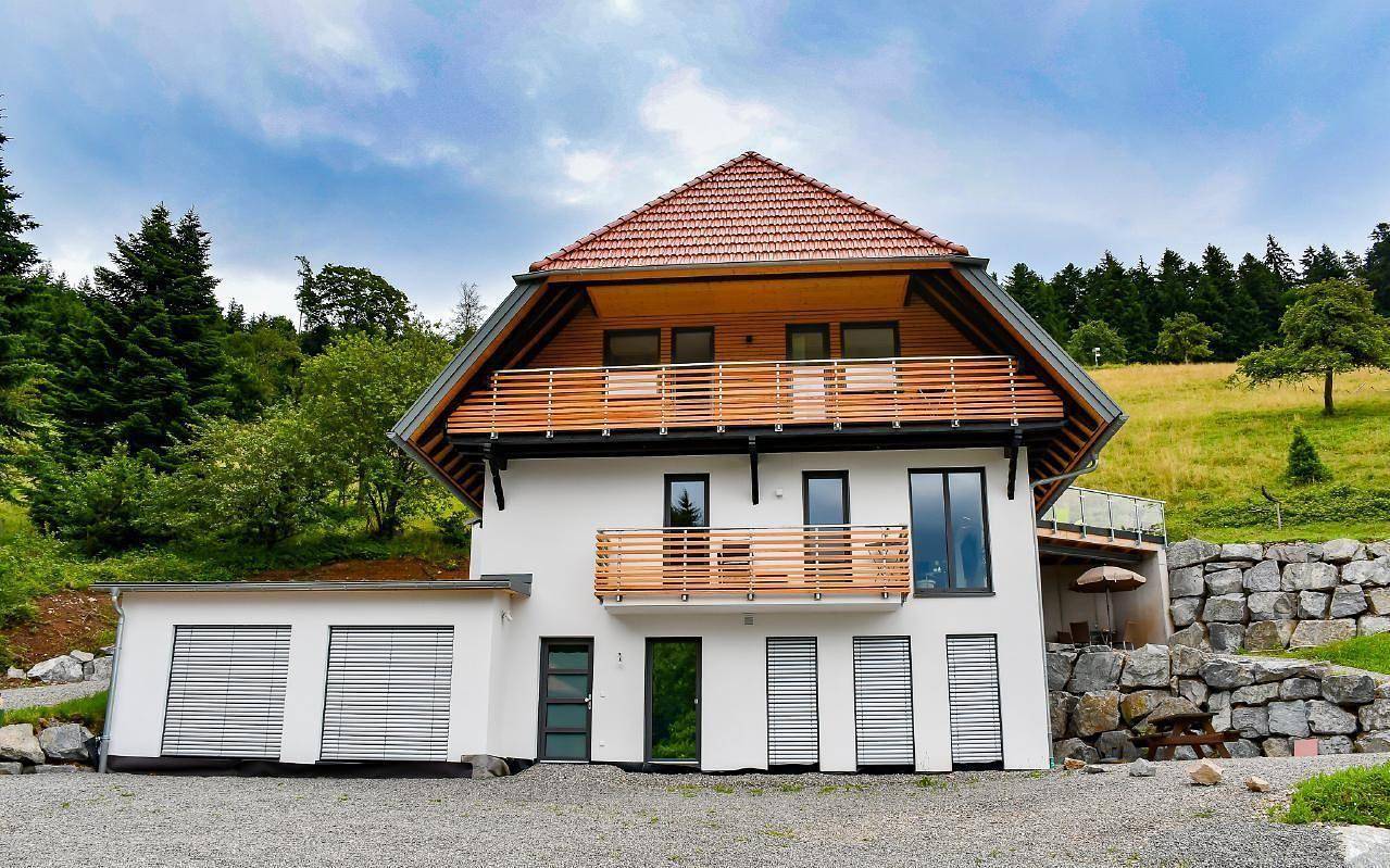 Haus mit Whirlpool, Sauna und Schwarzwaldblick in Hausach, Kinzigtal